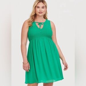 Torrid Green Smocked Chiffon Sleeveless Tie Dress - 1X